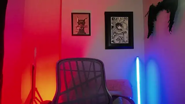 Snapshot of kim_jeins11 chatting on 10-01-25, 11:55 kim jeins11 online show from 10-01-25, 11:55