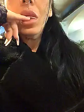 Snapshot of cicciolina chatting on 03-01-25, 08:53 cicciolina online show from 03-01-25, 08:53