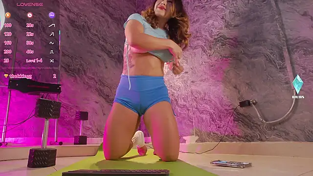 Snapshot of GabrielaGreco chatting on 02-01-25, 10:13 GabrielaGreco online show from 02-01-25, 10:13