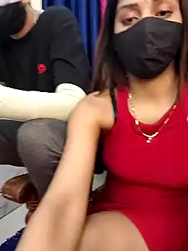 Snapshot of Hotty-anushka chatting on 01-26-25, 11:29 Hotty-anushka online show from 01-26-25, 11:29