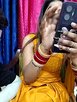 Snapshot of Hotty-anushka chatting on 02-11-25, 12:27 Hotty-anushka online show from 02-11-25, 12:27