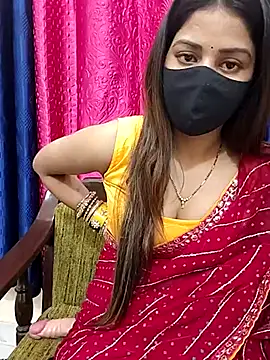 Snapshot of Hotty-anushka chatting on 02-15-25, 04:56 Hotty-anushka online show from 02-15-25, 04:56
