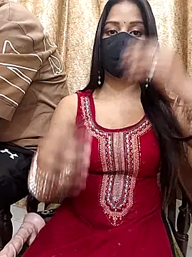 Snapshot of Hotty-anushka chatting on 03-22-25, 12:25 Hotty-anushka online show from 03-22-25, 12:25