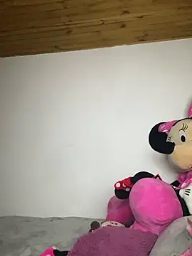 Sofi Fox  online show from 09-13-25, 02:00