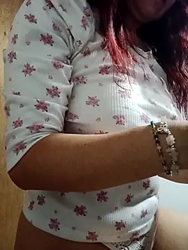 KITTEN-10 online show from 10-26-25, 03:56