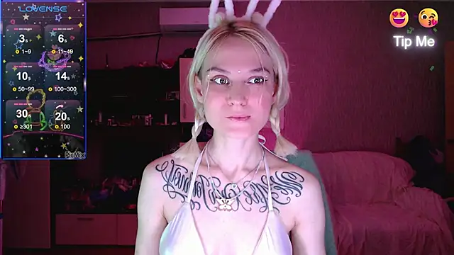 mischellemeow13 online show from 10-06-25, 01:36