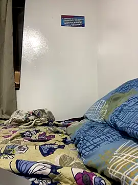 Snapshot of mysteriousgirl20 chatting on 10-03-25, 05:04 mysteriousgirl20 online show from 10-03-25, 05:04