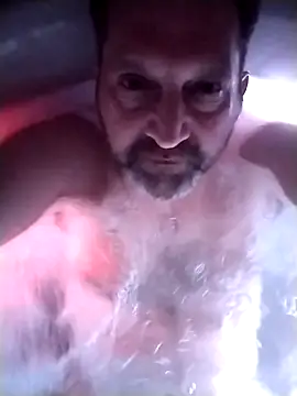 Snapshot of Vernalot_76 chatting on 01-12-25, 07:21 Vernalot 76 online show from 01-12-25, 07:21