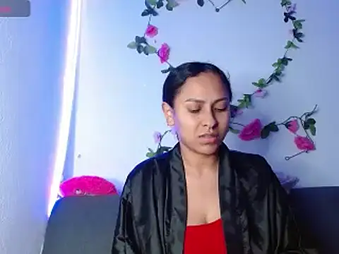 Snapshot of Cereza_horny chatting on 12-07-24, 05:15 Cereza horny online show from 12-07-24, 05:15