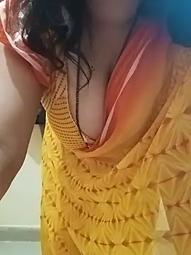 MONA DARLING31 online show from 07-23-26, 05:49