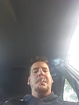 Snapshot of Titanhoott chatting on 11-05-25, 09:42 Titanhoott online show from 11-05-25, 09:42