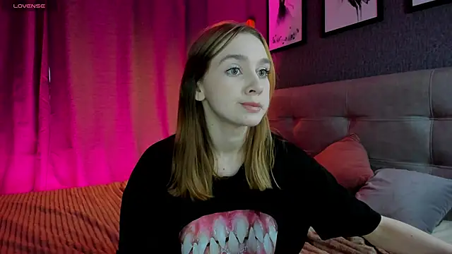 Lesi Moonie01 online show from 02-11-26, 09:14