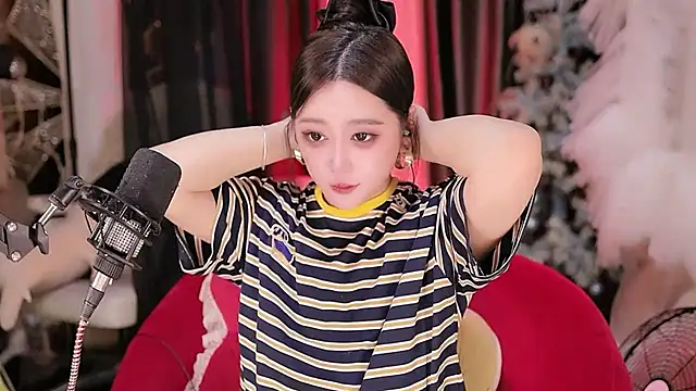 Missy Nana21 online show from 07-24-26, 04:16
