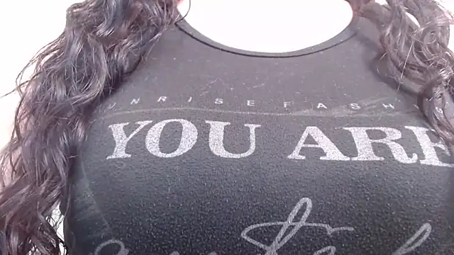 Scarlett Keaton online show from 10-21-25, 12:44