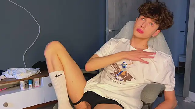 alyx garden online show from 12-28-24, 09:20