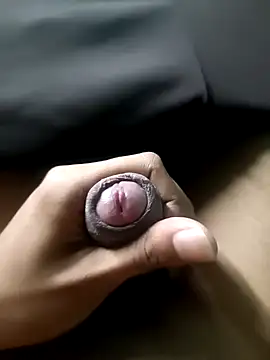 Snapshot of AloneDick chatting on 02-06-26, 08:51 AloneDick online show from 02-06-26, 08:51