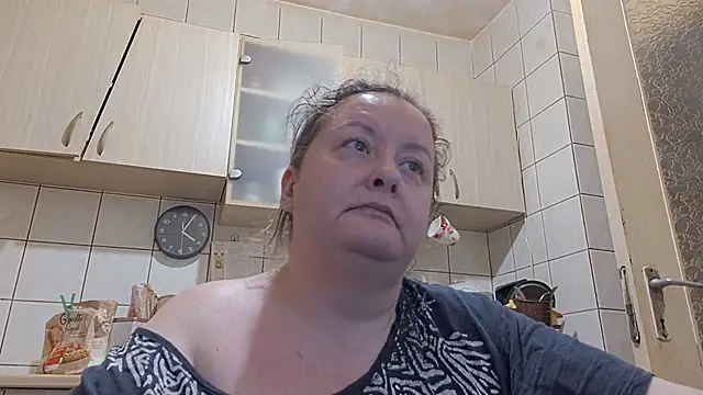 melissaBlessing online show from 04-28-26, 01:04