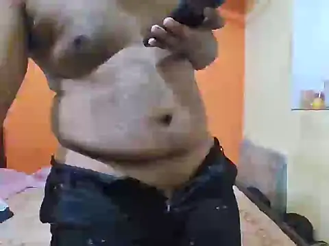 Snapshot of LundChodumera chatting on 12-18-24, 02:38 LundChodumera online show from 12-18-24, 02:38