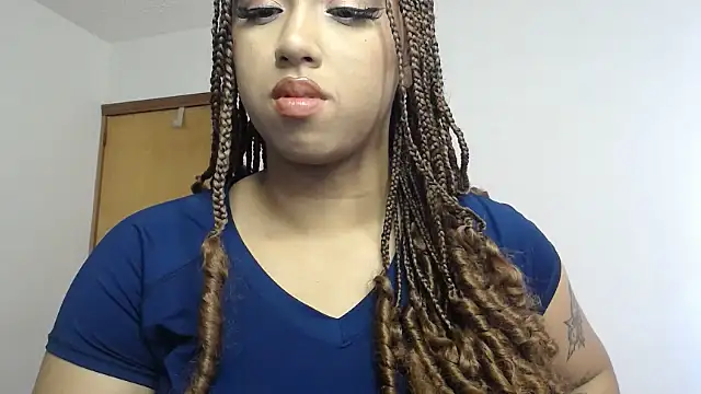 Snapshot of barbara_falcons chatting on 12-11-24, 07:46 barbara falcons online show from 12-11-24, 07:46