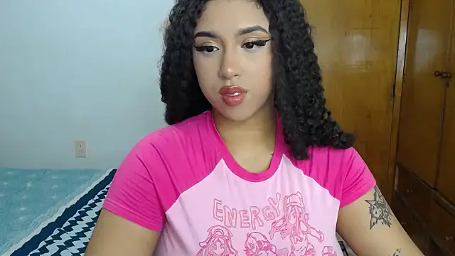 Snapshot of barbara_falcons chatting on 02-27-25, 05:24 barbara falcons online show from 02-27-25, 05:24