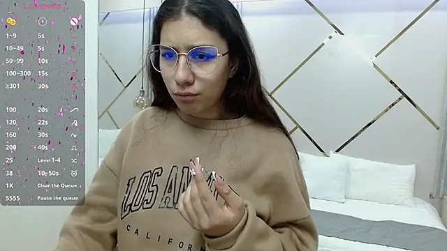 Lita Rogers online show from 12-17-24, 01:27