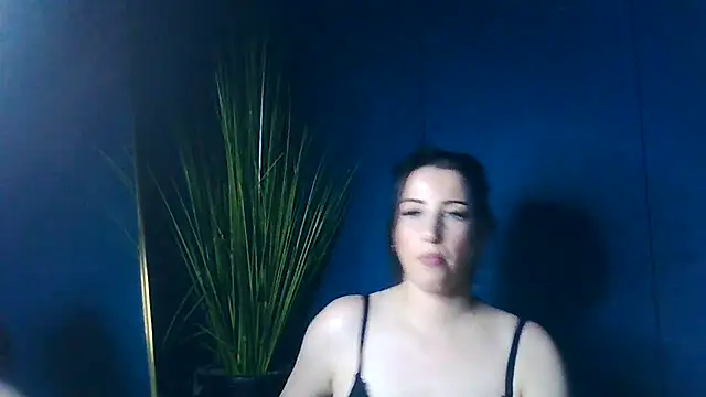 Snapshot of LuLuLover89 chatting on 01-19-25, 11:21 LuLuLover89 online show from 01-19-25, 11:21