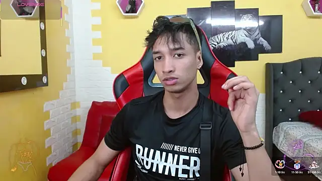 Snapshot of jose_sexycumm chatting on 01-05-26, 07:06 jose sexycumm online show from 01-05-26, 07:06