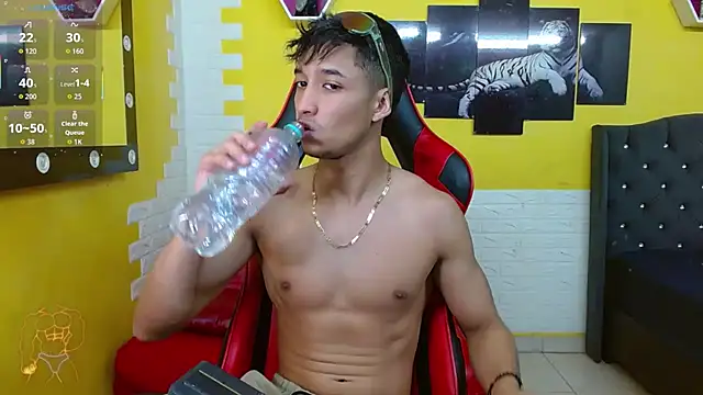 Snapshot of jose_sexycumm chatting on 01-17-26, 05:49 jose sexycumm online show from 01-17-26, 05:49