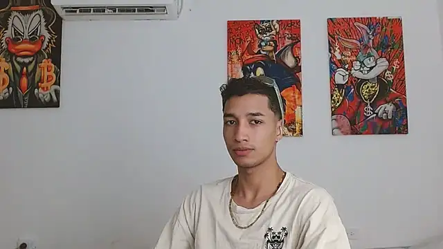 Snapshot of jose_sexycumm chatting on 03-12-26, 04:24 jose sexycumm online show from 03-12-26, 04:24