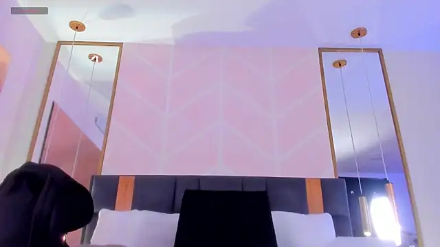 GabyPetit online show from 12-02-25, 08:26