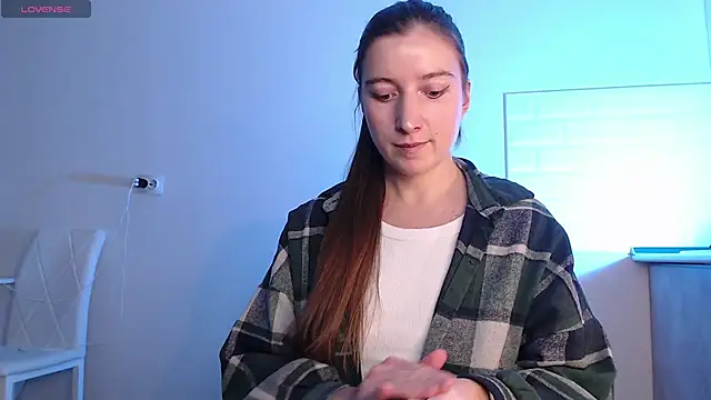 Eva Hailey  online show from 01-11-26, 04:39