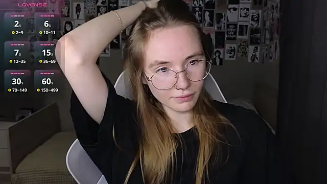 littlevildevil online show from 08-03-26, 06:56