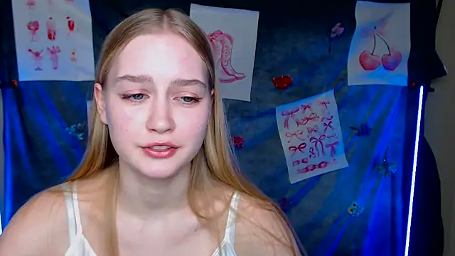 MademoiselleCl online show from 03-08-26, 02:04