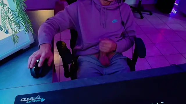 Vlad230323 online show from 12-09-24, 03:22