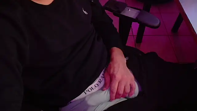 Vlad230323 online show from 11-12-25, 05:02