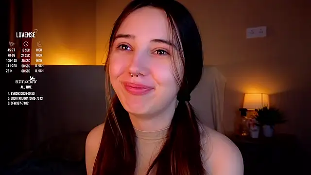 GillianDowdey online show from 09-25-25, 03:21