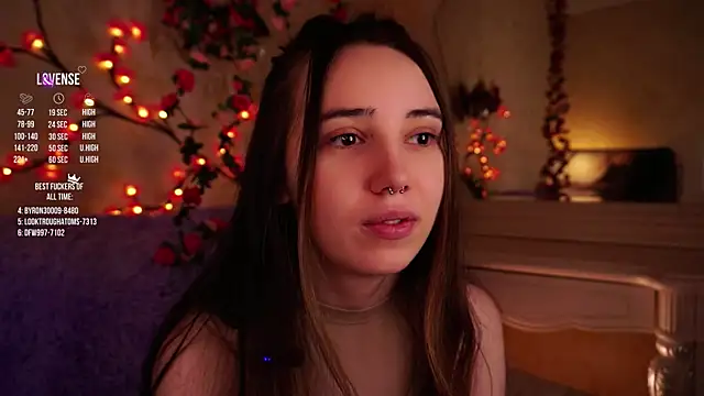 GillianDowdey online show from 10-31-25, 02:45