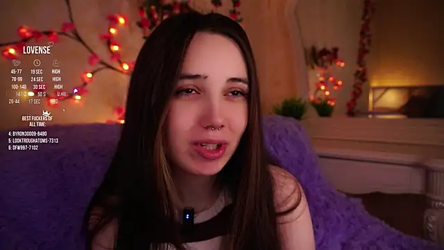 GillianDowdey online show from 11-07-25, 03:17