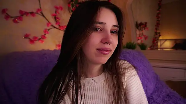 GillianDowdey online show from 11-08-25, 02:45