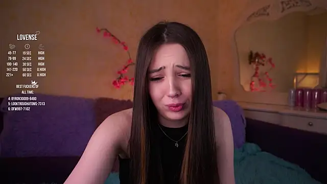 GillianDowdey online show from 05-01-26, 03:22