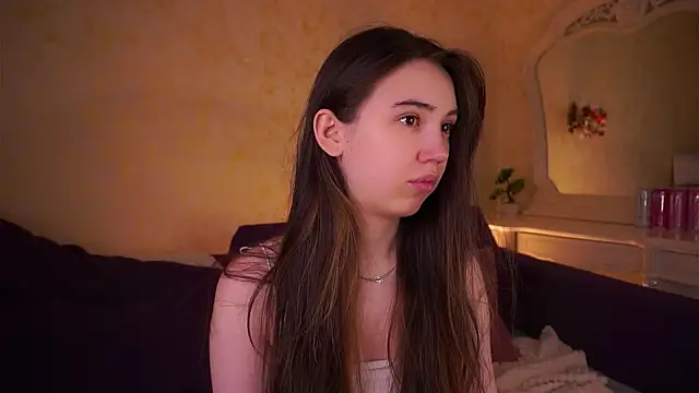 GillianDowdey online show from 07-15-26, 03:12