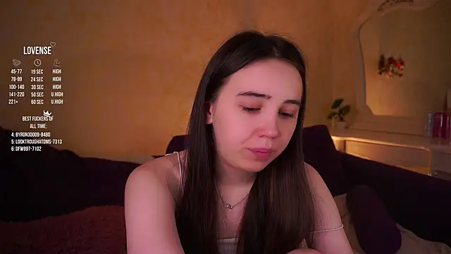 GillianDowdey online show from 07-17-26, 02:40