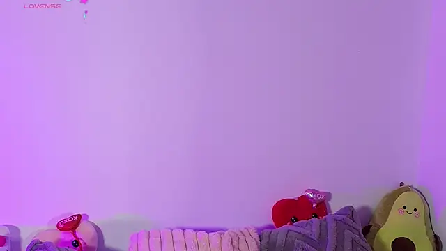 CheryelFox online show from 10-15-25, 04:45