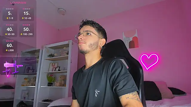 Ian Castillo  online show from 03-01-25, 11:17