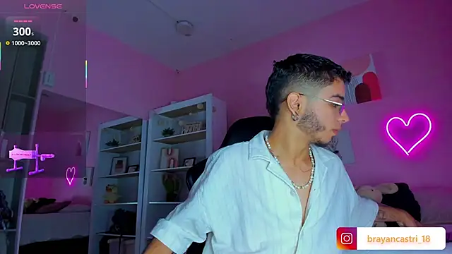 Ian Castillo  online show from 03-11-25, 11:23