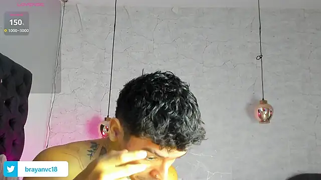 Ian Castillo  online show from 10-06-25, 11:18