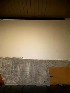 wolfwhite95 online show from 11-07-25, 10:54