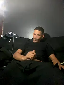 Snapshot of Chico_Bellaco chatting on 10-28-25, 04:38 Chico Bellaco online show from 10-28-25, 04:38