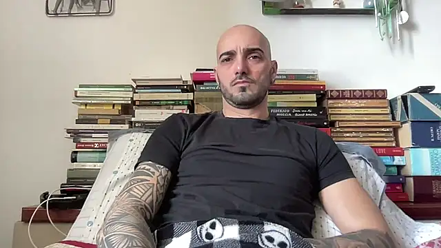 alessandromori91 online show from 03-18-26, 10:18