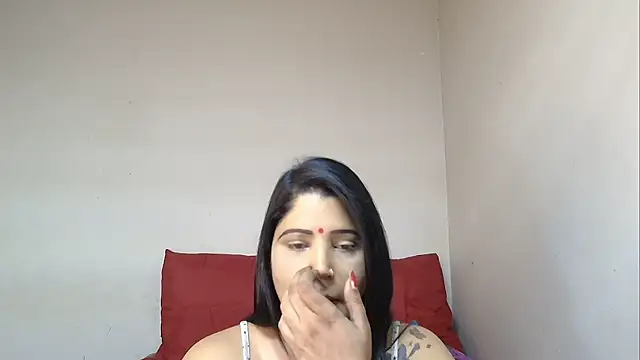 Snapshot of XIndianintimacy chatting on 01-05-25, 11:26 XIndianintimacy online show from 01-05-25, 11:26